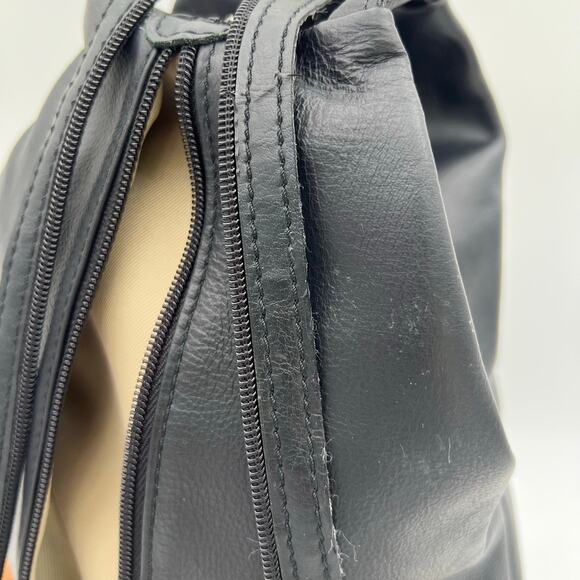 Florence Vanna Italian Leather Backpack Black Convertible Sling Crossbody Bag main image 7